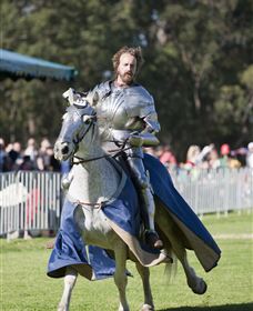 St Ives Precinct - Darwin Holiday 5