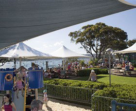 Newport Arms Hotel - Darwin Holiday 2