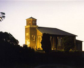St Bartholomews Church And Cemetery - Darwin Holiday 1