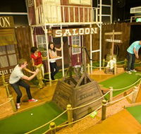 Mega Mini Golf - Darwin Holiday