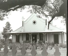 Travel Charm - Darwin Holiday 0