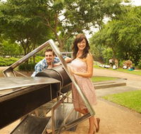 Sculpture Garden Campbelltown - Darwin Holiday