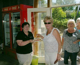 Hawkesbury Valley Heritage Tours - Darwin Holiday 0