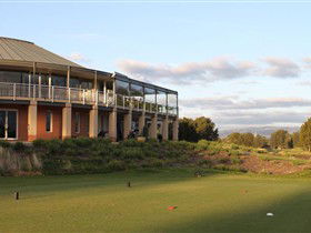 Glenelg Golf Club And Pinehill Bistro - Darwin Holiday 2