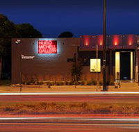 Hugo Michell Gallery - Darwin Holiday