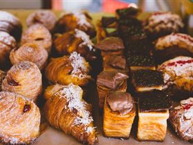 Adelaide Farmers' Market Showground - Darwin Holiday 2