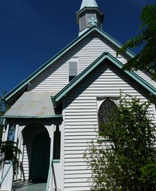 Saint Peter's Anglican Church - Darwin Holiday 0