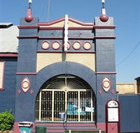 Radio Picture Theatre - Darwin Holiday