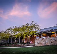 Howard Vineyard - Darwin Holiday