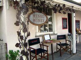 Minko Wines And Providore - Darwin Holiday 0