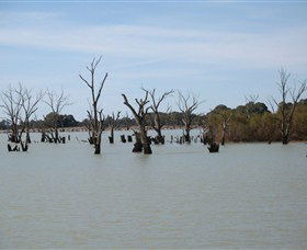 Lake Victoria - Darwin Holiday 3