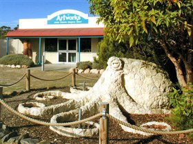 Baudin Beach SA Darwin Holiday