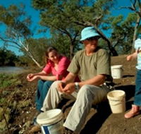 Charleville - Bakers Bend Warrego River Fishing Spot - Darwin Holiday