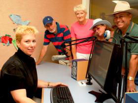 Charleville - School Of Distance Education Tour - Darwin Holiday 0