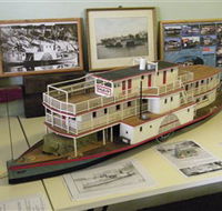 Wentworth Model Paddlesteamer Display - Darwin Holiday
