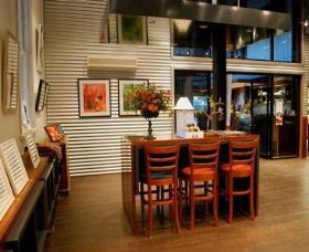 Artback Australia Gallery And Cafe - Darwin Holiday 1