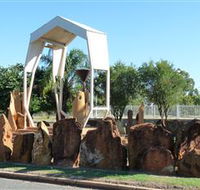 Jericho Crystal Trumpeters - Darwin Holiday