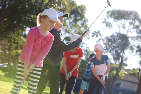 Pittwater Golf Centre - Darwin Holiday 1