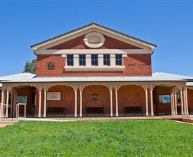 Cobar Heritage Walk - Darwin Holiday 0