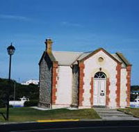 Royal Circus and Customs House in Robe - Darwin Holiday