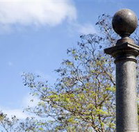 Darwin Cenotaph War Memorial - Darwin Holiday