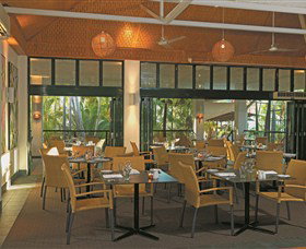Treetops Restaurant - Darwin Holiday 0