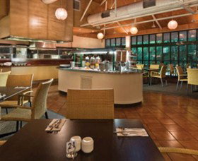Treetops Restaurant - Darwin Holiday 1