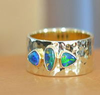 Lost Sea Opals - Darwin Holiday