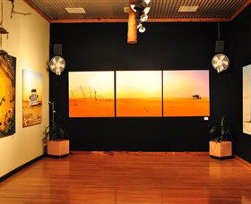 John Murray Art Gallery - Darwin Holiday 0