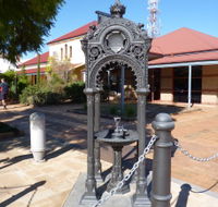 Witcombe Fountain - Darwin Holiday