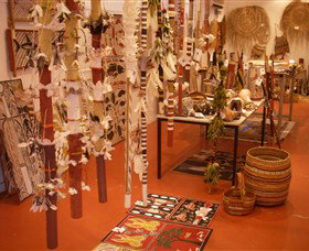Elcho Island Art And Craft - Darwin Holiday 1