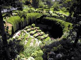 Umpherston Sinkhole - Darwin Holiday 0