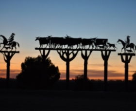 Long Paddock - Cobb Highway Touring Route - Darwin Holiday 1