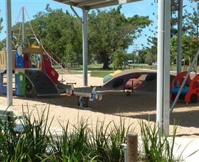 Edward Lloyd Park, Marian, Queensland - Darwin Holiday 2