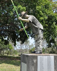 Cane Cutter Memorial - Darwin Holiday 0