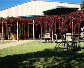 Red Earth Estate Vineyard - Darwin Holiday 1