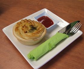 1u Cafe - Darwin Holiday 1