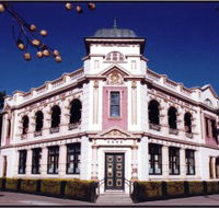 Moree Plains Gallery - Darwin Holiday