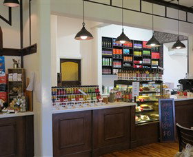 Rich Glen Olives - Darwin Holiday 0