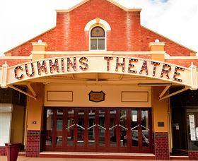 Merredin Cummins Theatre - Darwin Holiday 1