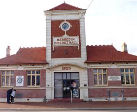 Merredin Heritage Walk - Darwin Holiday 0