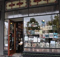 The Known World Bookshop  Boutique City Apartment - Darwin Holiday