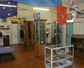 Coolamon RSL Memorial Museum - Darwin Holiday 0