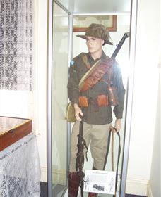 Coolamon RSL Memorial Museum - Darwin Holiday 1