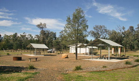 Terry Hie Hie Picnic Area - Darwin Holiday 3