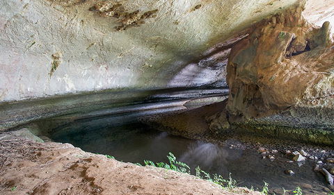 Verandah Cave - Darwin Holiday 3