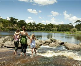 Polly McQuinns - Darwin Holiday 1