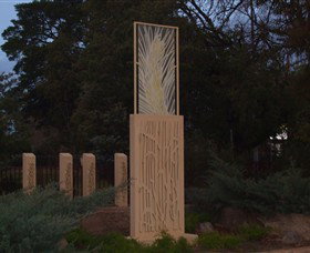 Milestones Sculptures In Cootamundra - Darwin Holiday 0