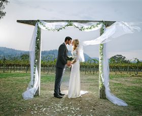 Amulet Vineyard And Beechworth Cider - Darwin Holiday 1