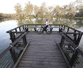 Wagirra Trail And Yindyamarra Sculpture Walk - Darwin Holiday 6